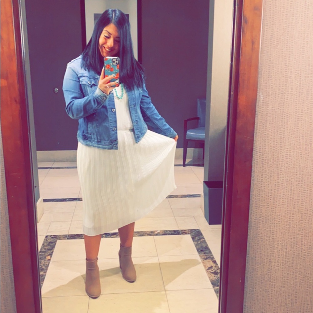 Meet your Posher, Gabriela
